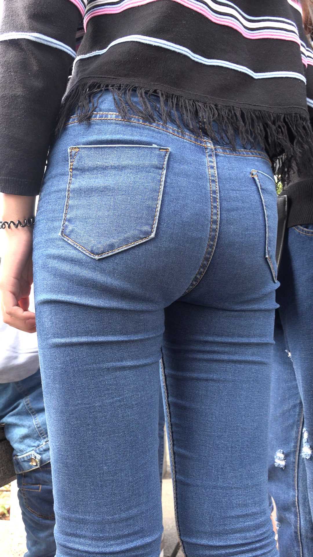 （图）牛仔裤之17岁那年的雨季