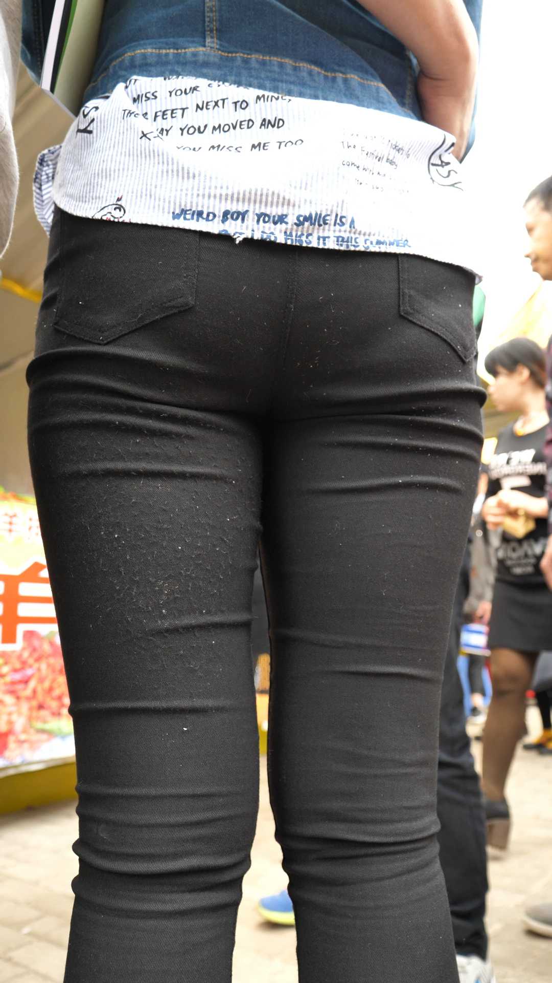 （图）紧身打底裤紧内痕高挑少妇