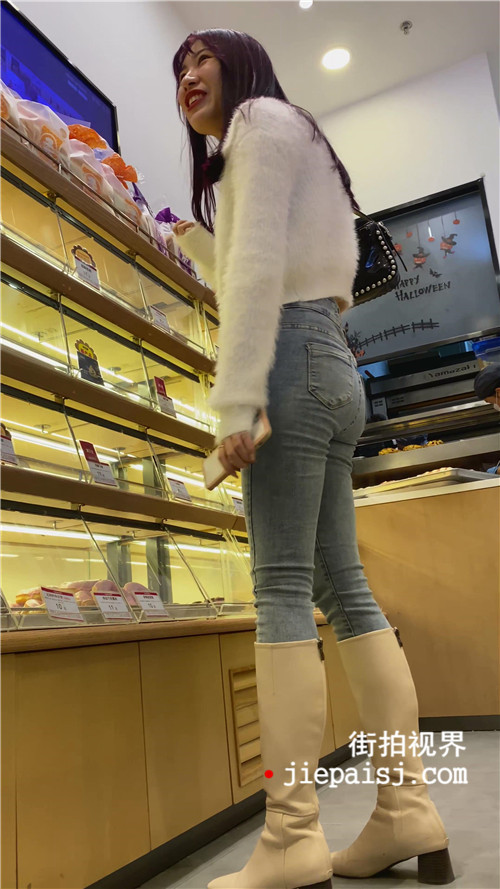 牛仔高靴美女[3.77G/MP4]