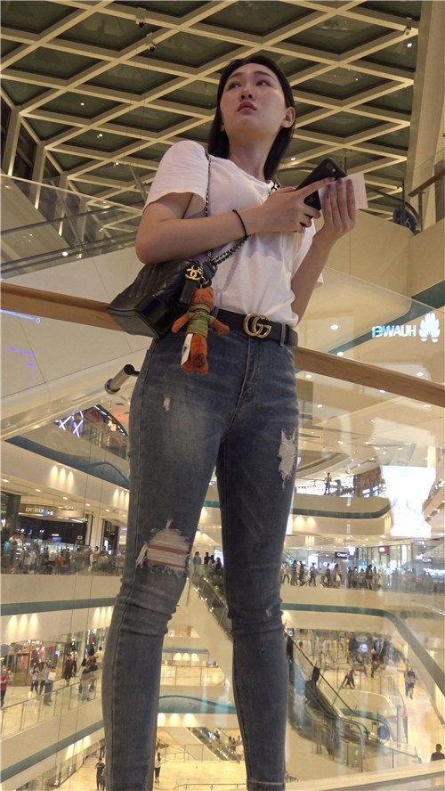 牛仔美女[3.5G/MP4]