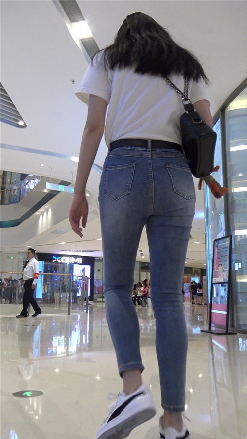 牛仔美女[3.5G/MP4]