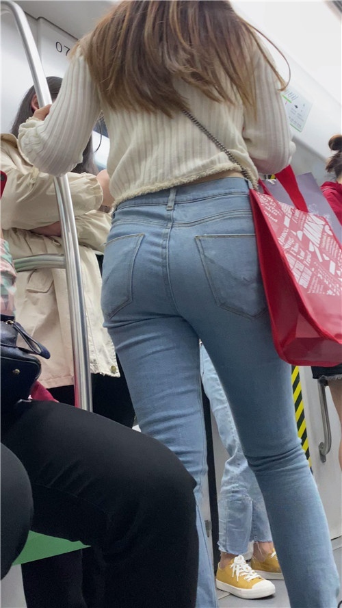 牛仔美屯[2.04G/MP4]