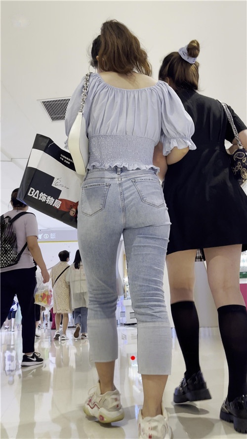 牛仔闺蜜[1.96G/MP4]