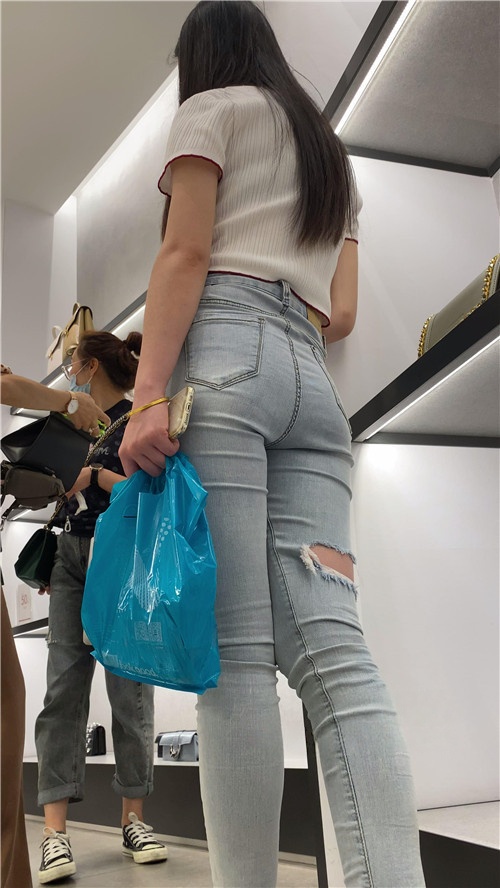 牛仔裤小姐姐[3.08G/MP4]