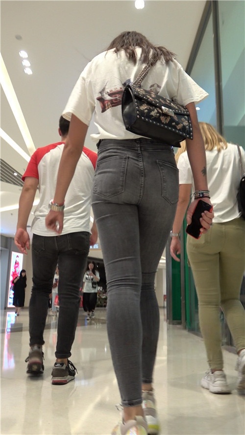 灰色紧牛[7.28G/MP4]