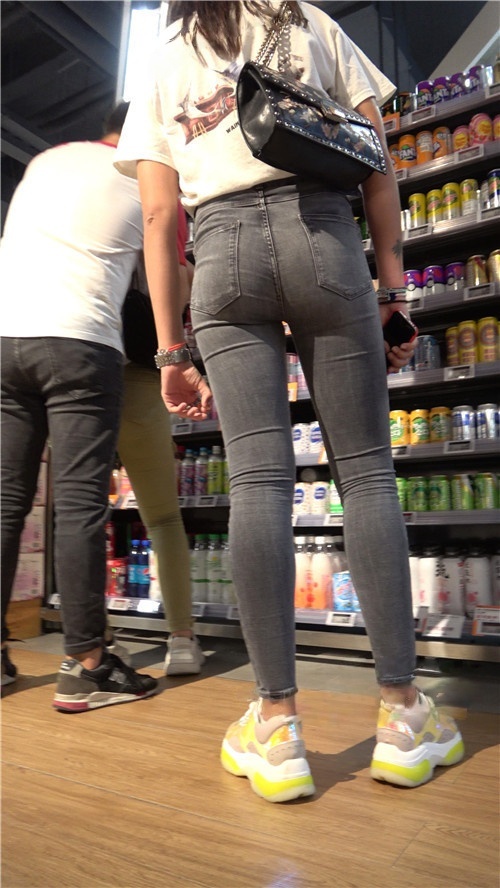 灰色紧牛[7.28G/MP4]