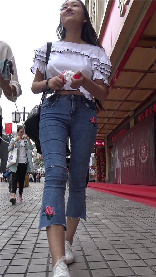 长发紧牛[3.17G/MP4]