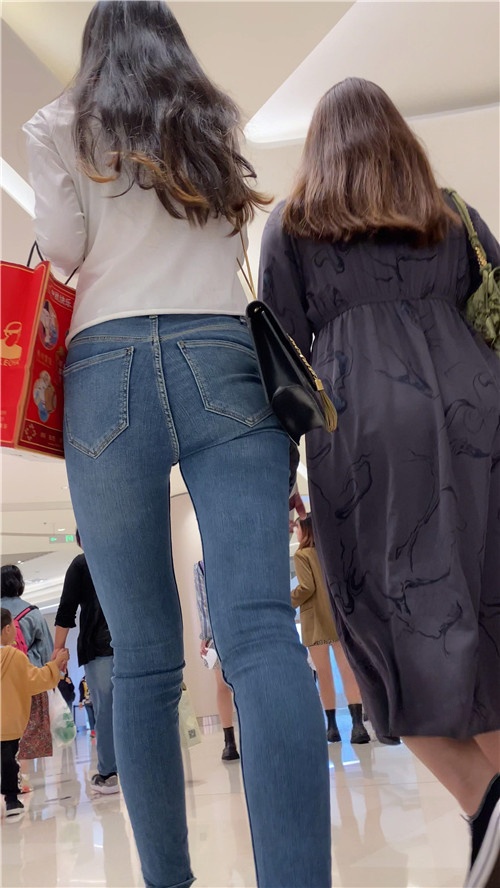 蓝牛紧身MM[3.66G/MP4]