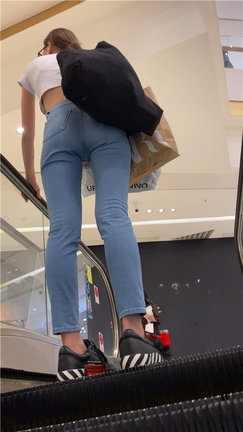 露腰牛仔裤魅M[1.89G/MP4]