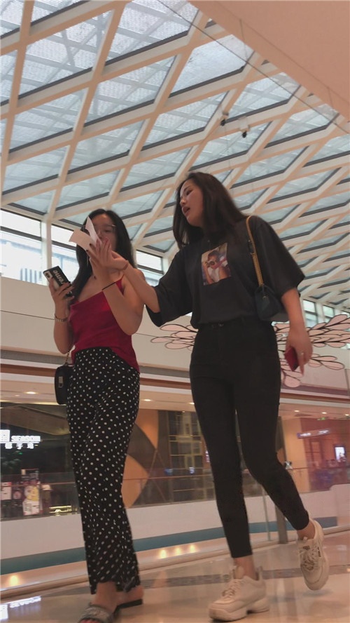 黑牛美女[1.24G/MP4]