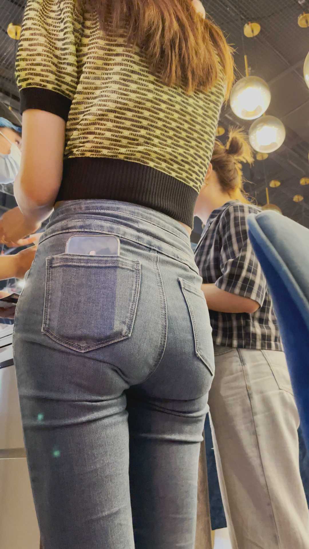 细腰苹果臀小姐姐战斗力强第一季