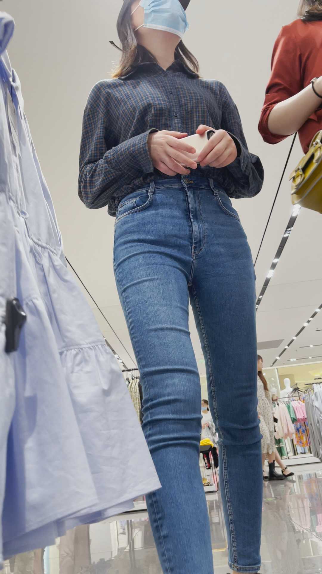 性感蓝牛苹果臀金三角小姐姐第一季