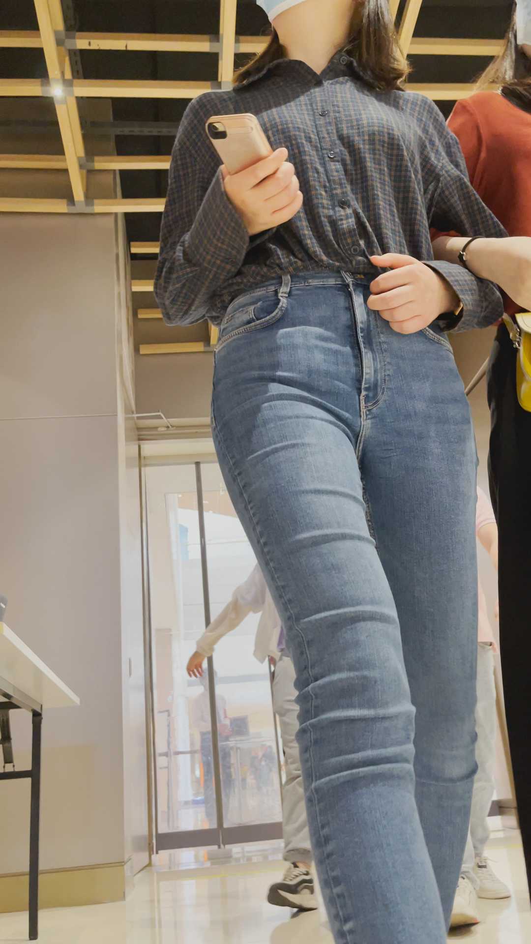 性感蓝牛苹果臀金三角小姐姐第二季