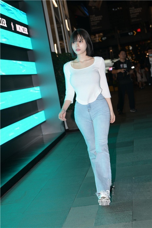 完美身材(75P)[1.69G/JPG]