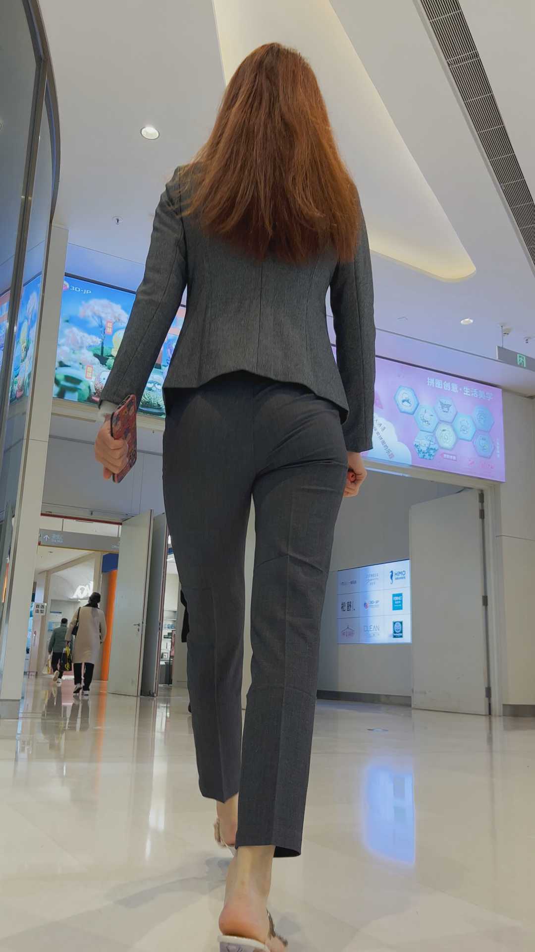 春节献礼小雨性感紧身西裤OL套装第一季