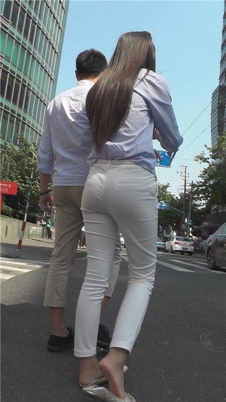 极品白裤圆润妹子[482M/MP4]