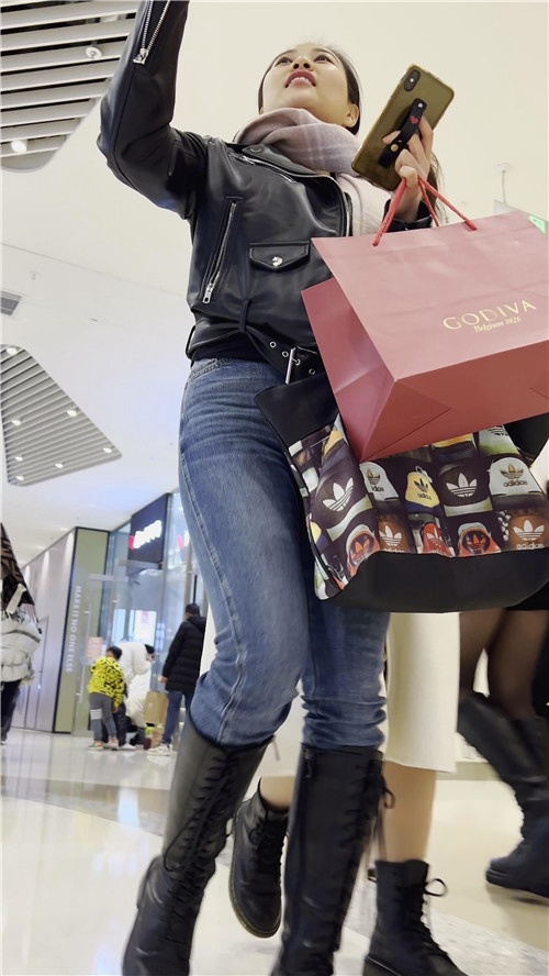 牛仔美女[4.06G/MP4]