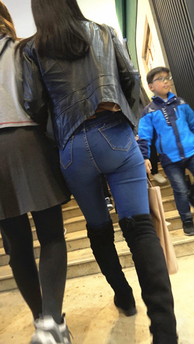 几组牛仔紧身裤MM[912M/MP4]