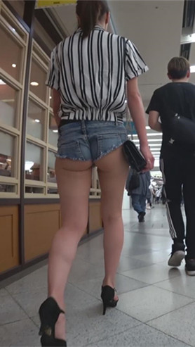 超短牛仔热裤长腿OL[1.42G/MP4]