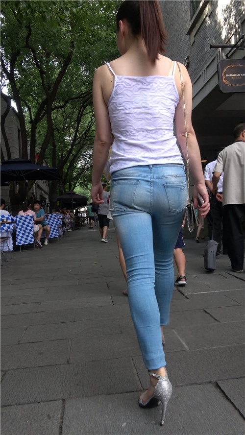 蓝色牛仔裤MM[2.12G/MP4]