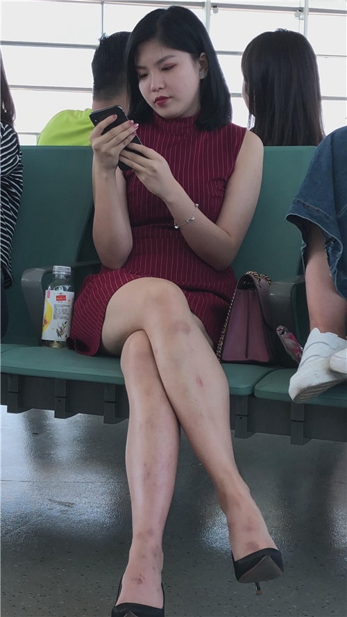 颜值不错的短发小姐姐[8.3G/MP4]