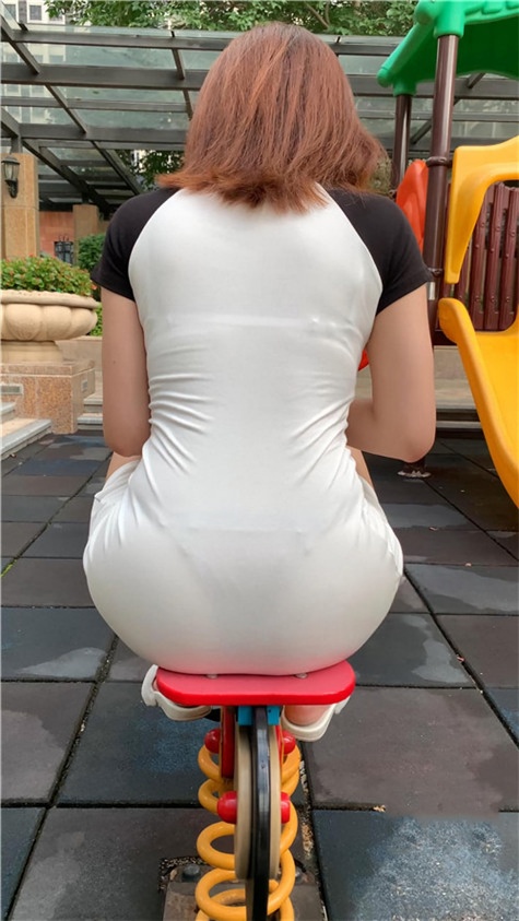 （视频+套图）居家女孩