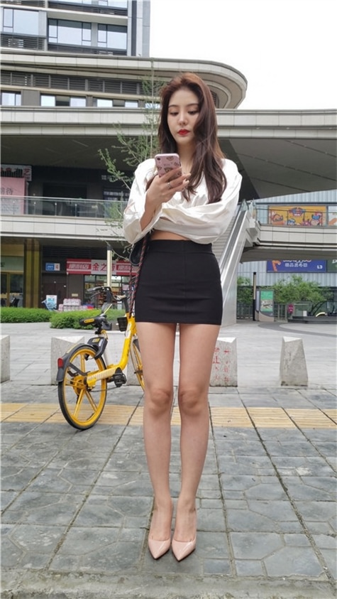 （视频+套图）包臀大波浪 [11.09G/MP4]