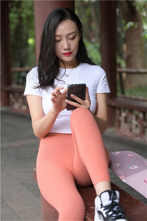 （视频+套图）雨一样的你 [9.15G/MP4]