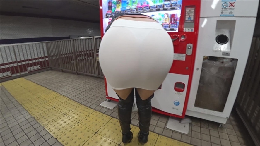 性感的白裙美眉[1.07G/MP4]