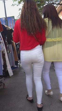 红衣紧身极品白裤美女[2.26G/MP4]