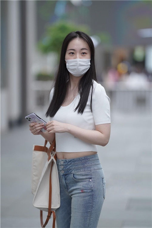 街拍牛仔小妹(37P)[527M/JPG]