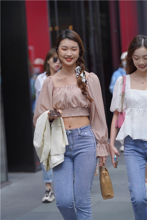 两个蓝牛小姐姐(69P)[757M/JPG]