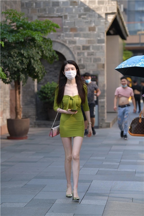 筷子腿高跟绿色包臀裙小姐姐(91P)[2G/JPG]