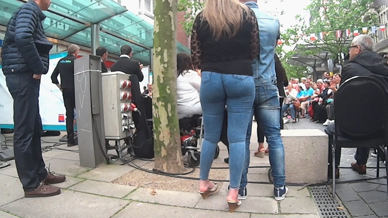 牛仔裤丰满圆润翘臀MM[521M/MP4]