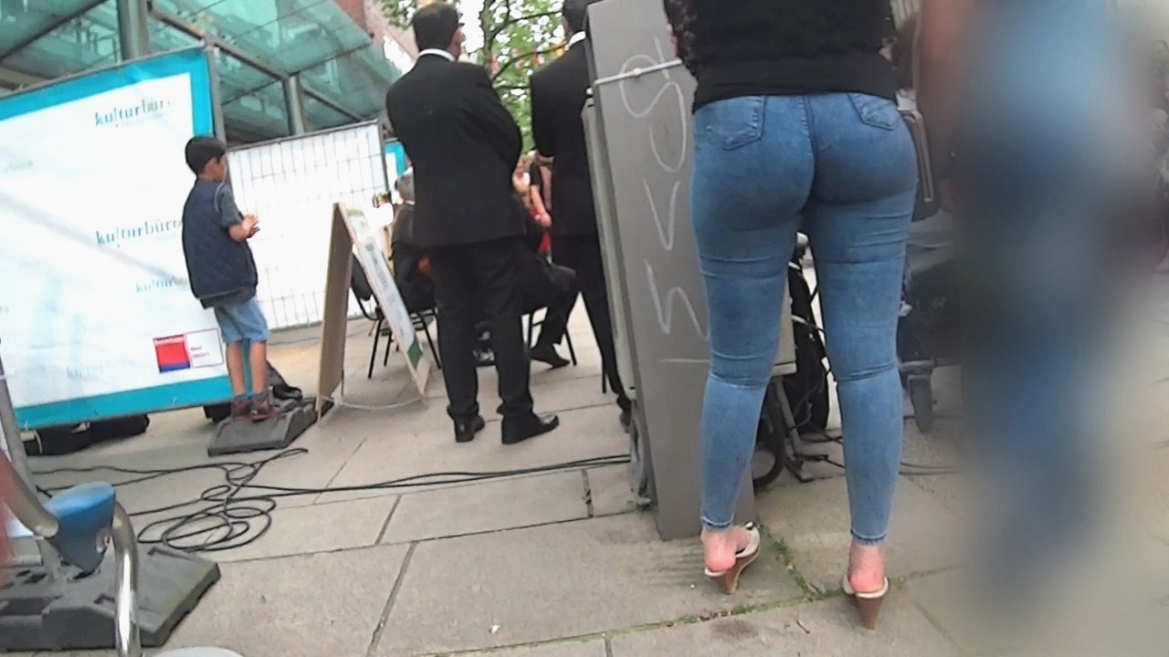 牛仔裤丰满圆润翘臀MM[521M/MP4]