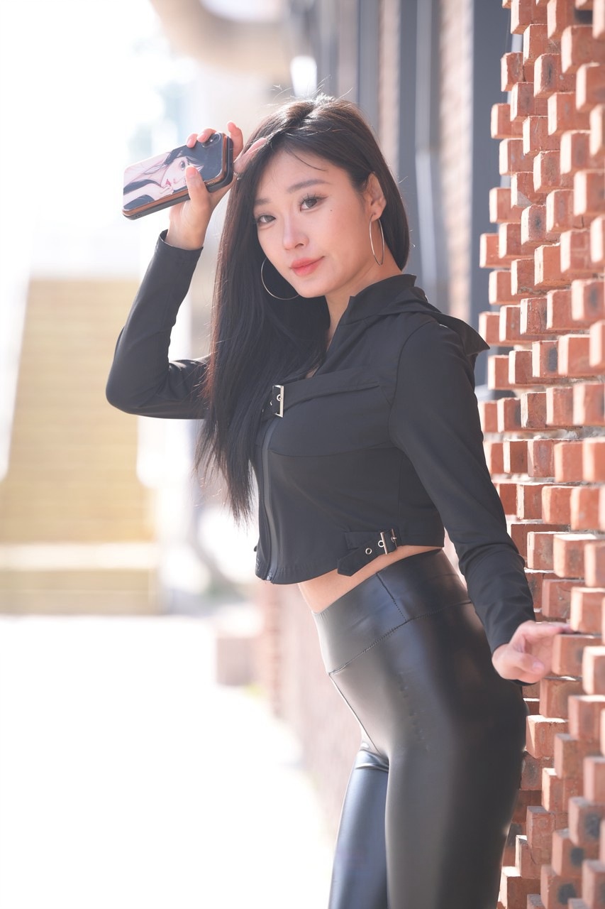 魔镜-皮裤-倒戈MJ3246