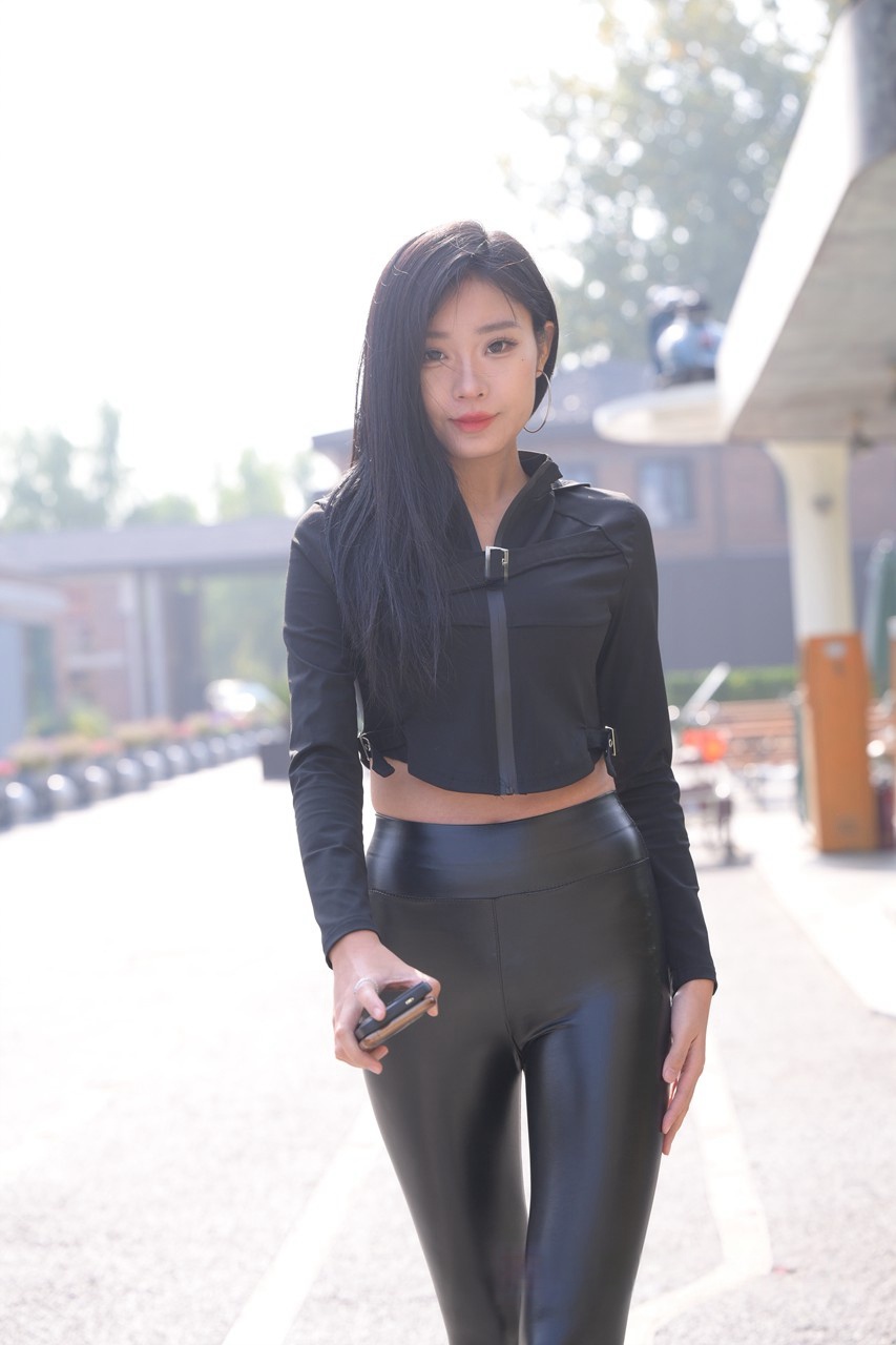 魔镜-皮裤-倒戈MJ3246