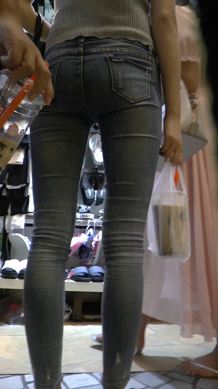 紧致蓝牛美眉[373M]