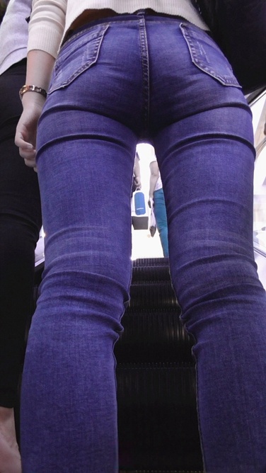 高跟牛仔打底裤两美女[279M/MTS]