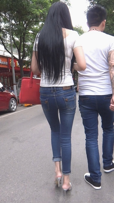 高个长腿极品蓝牛，身材真是超赞[1.47G/MTS]