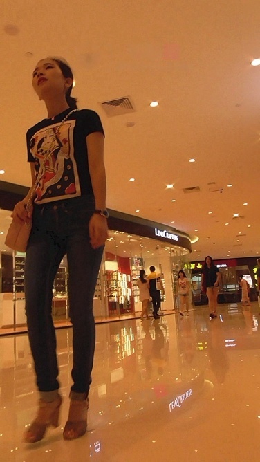 翘PP紧牛大美女[662M/MTS]