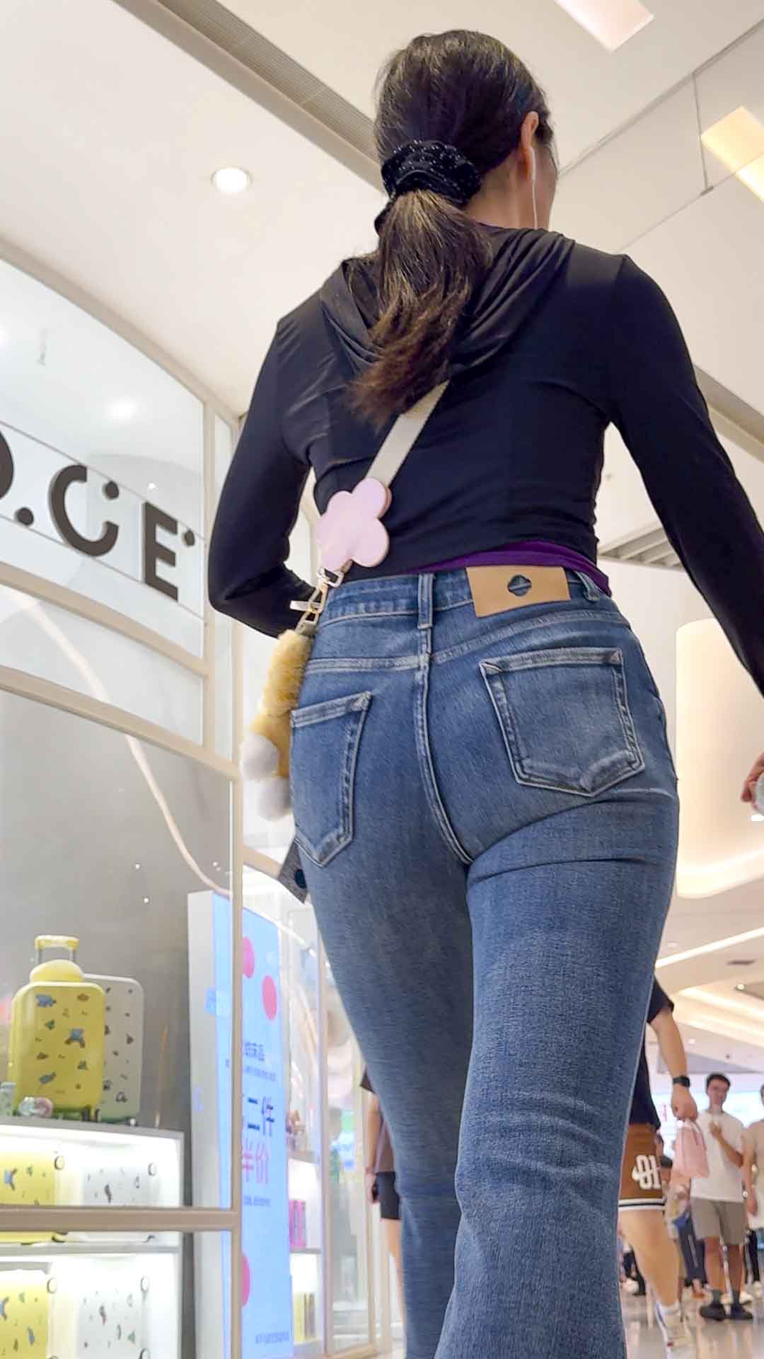 紧身大宽臀战斗力强