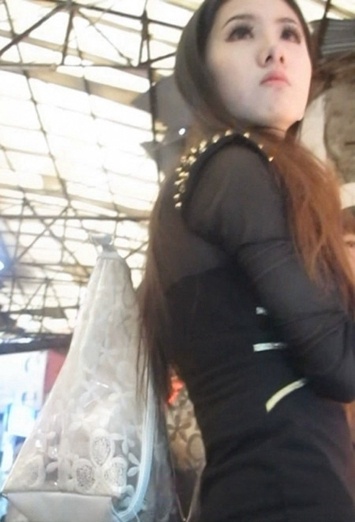 大忽悠经典街拍SW美女视频100部[31.8G]