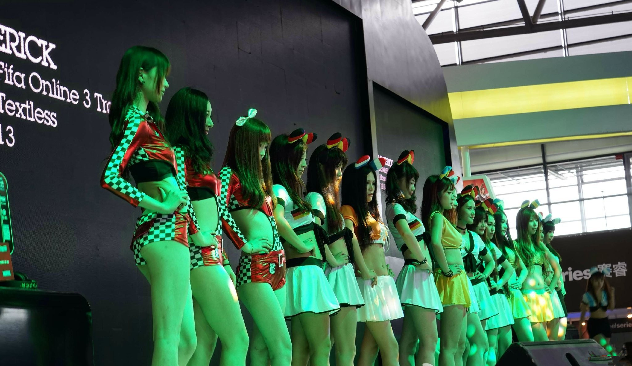 名门夜宴版2014上海chinajoy之巅峰对决[61.4G]