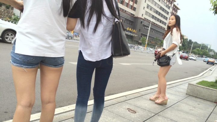 超紧黑牛少女[255M/MP4]