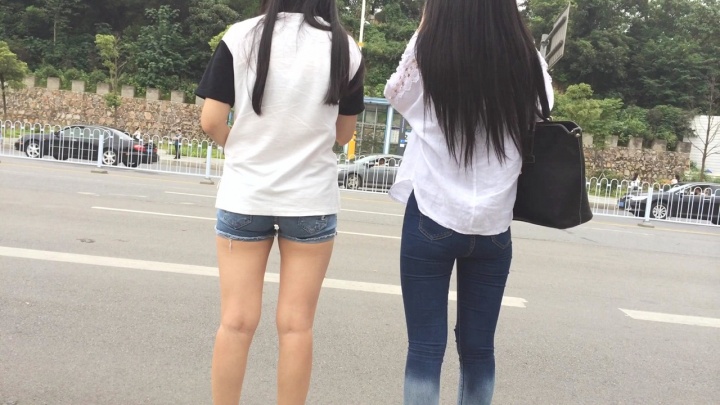 超紧黑牛少女[255M/MP4]