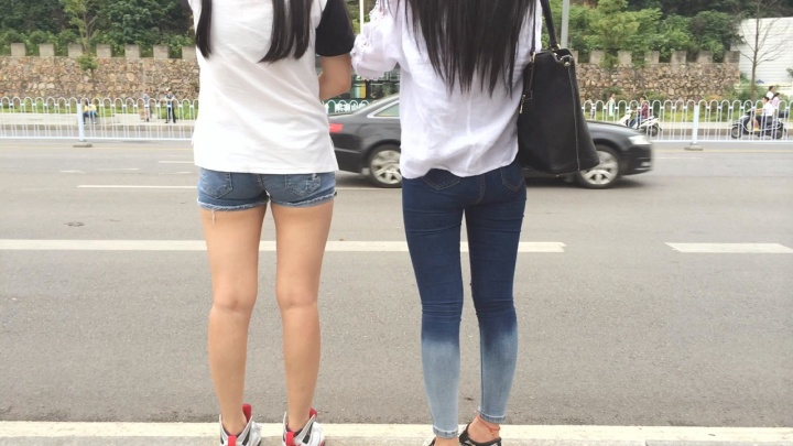 超紧黑牛少女[255M/MP4]