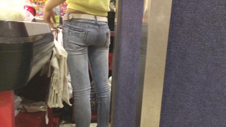 超市风sao紧牛收银员第四季[626M/MOV]