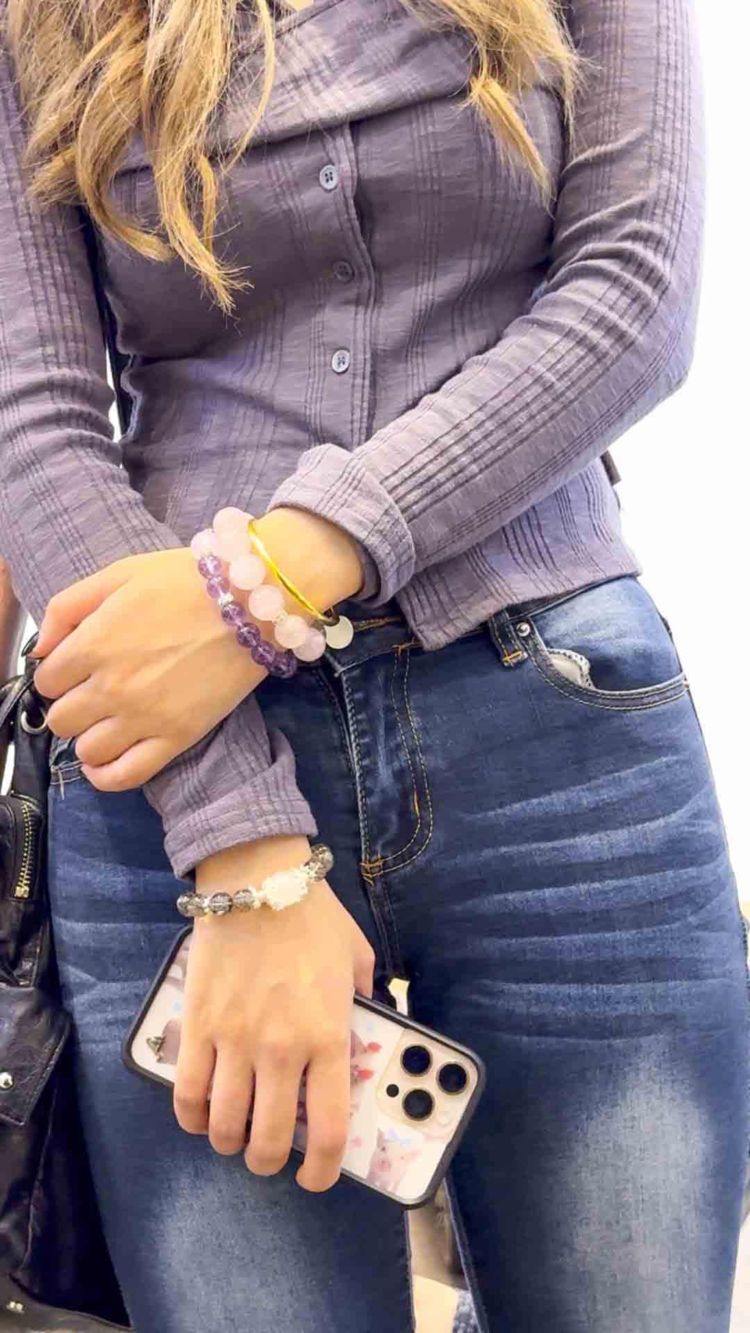 臀部如同蛇精般勾魂