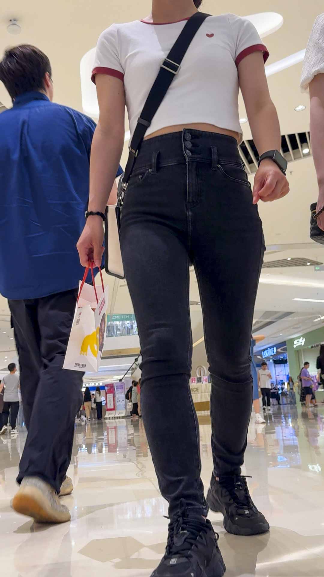 包臀黑色打底裤大PP少妇